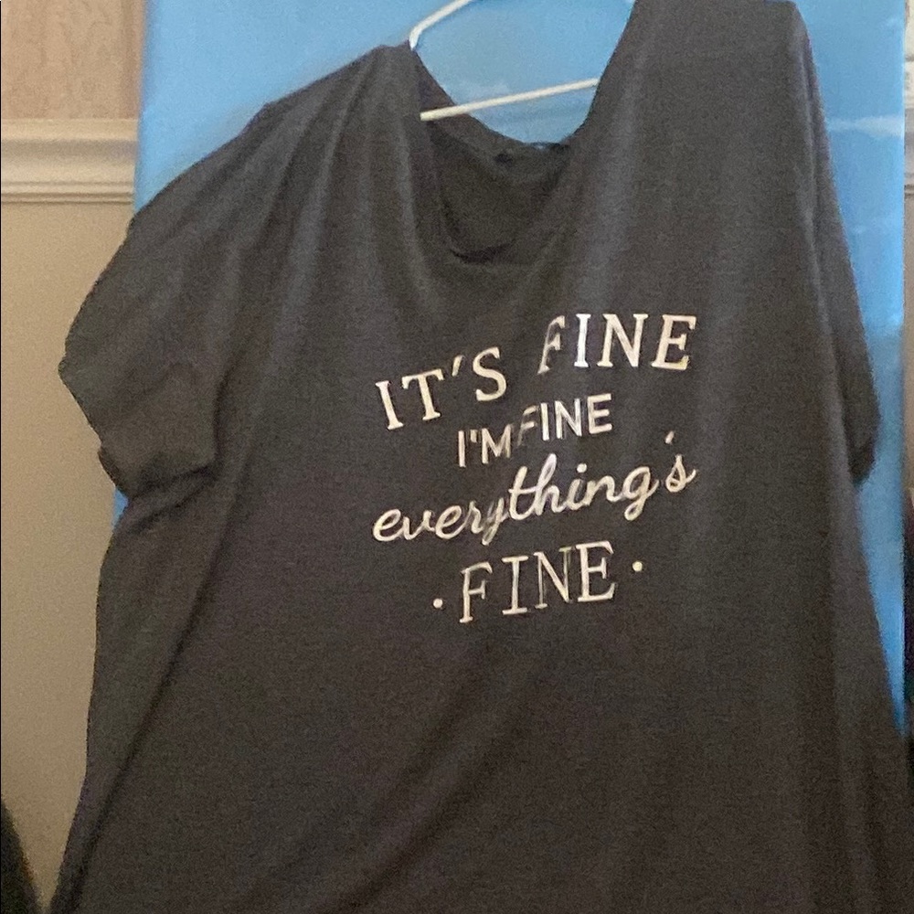 BloomChic Relaxed Gray Short Sleeve Tee